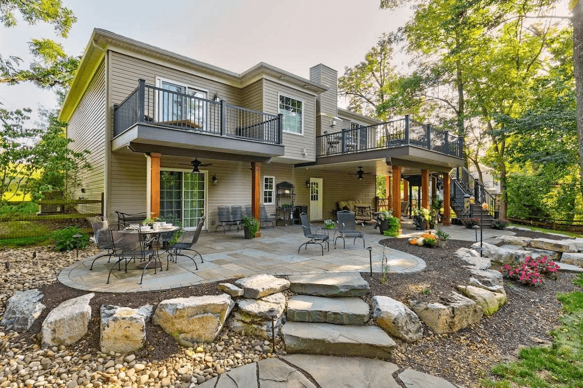 External entertainment areas